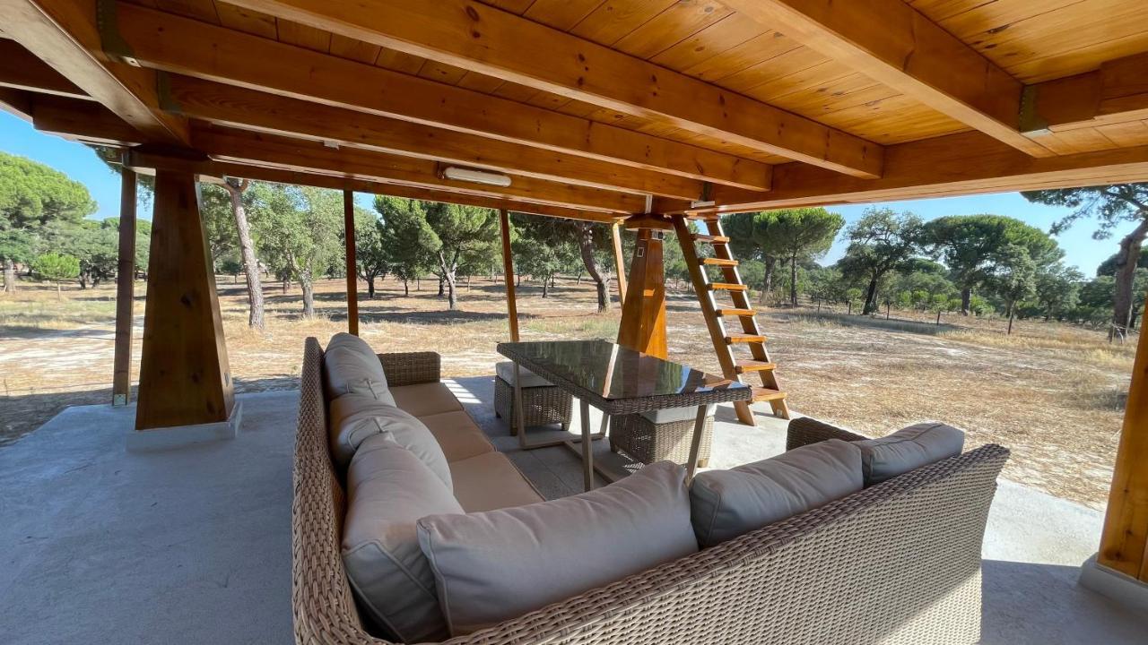 הוילה Águas de Moura Suspended Wooden House - Monte Da Cortica מראה חיצוני תמונה